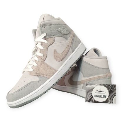 Nike Air Jordan 1 Mid SE Particle Grey (W)