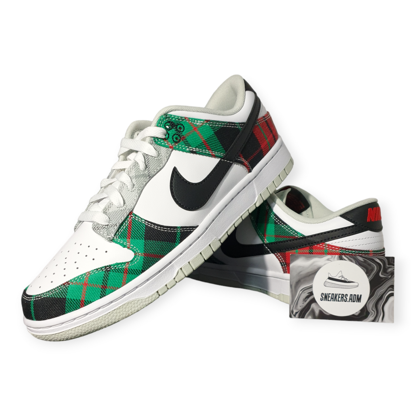 Nike Dunk Low Tartan Plaid